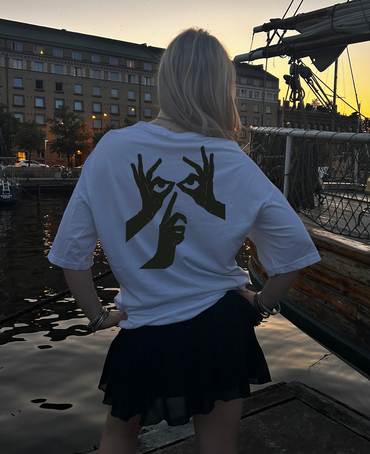 Be Quiet Baskılı Oversize T-shirt